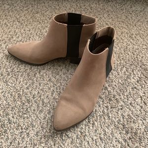 Cute ankle booties!